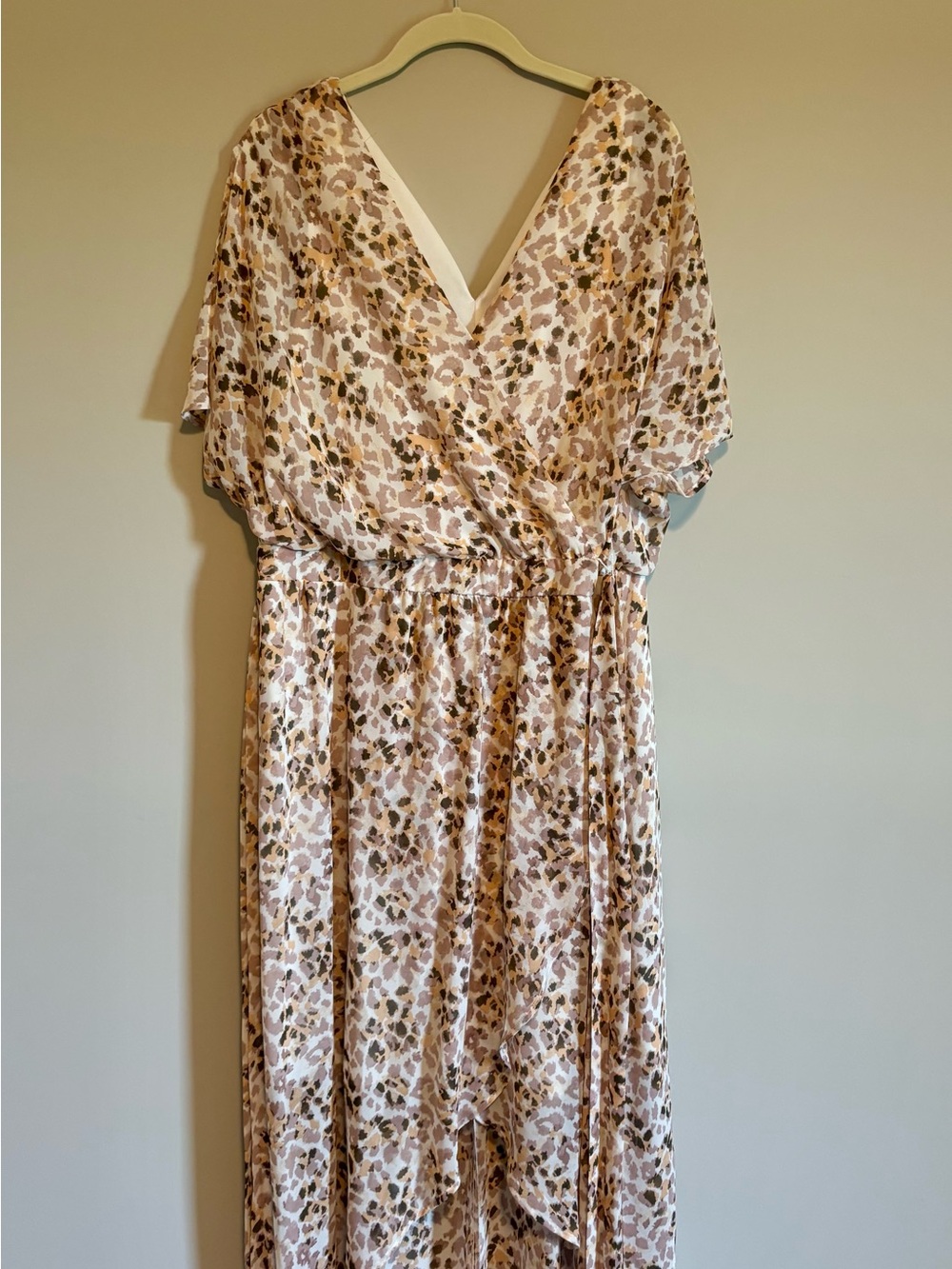 EVRI Beige and Brown Leopard-Print V-Neck Midi Dress